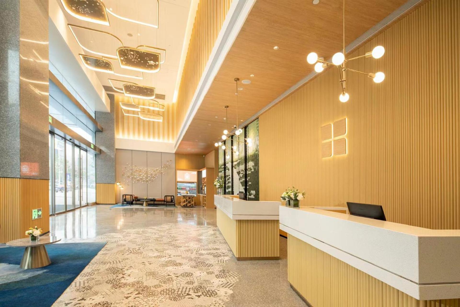 Hilton Garden Inn Shenzhen Airport,Enjoy 24-Hour One Way Free Delivery From Hotel To Shenzhen Baoan Airport On The Hour Esterno foto