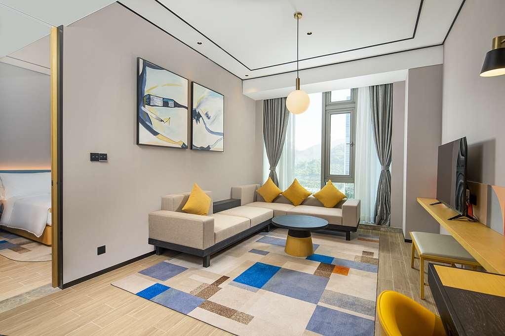Hilton Garden Inn Shenzhen Airport,Enjoy 24-Hour One Way Free Delivery From Hotel To Shenzhen Baoan Airport On The Hour Camera foto